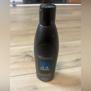 Tresemme 4 + 4 Styling Glaze Super Hold 15 fl oz For Sheen Body & Volume